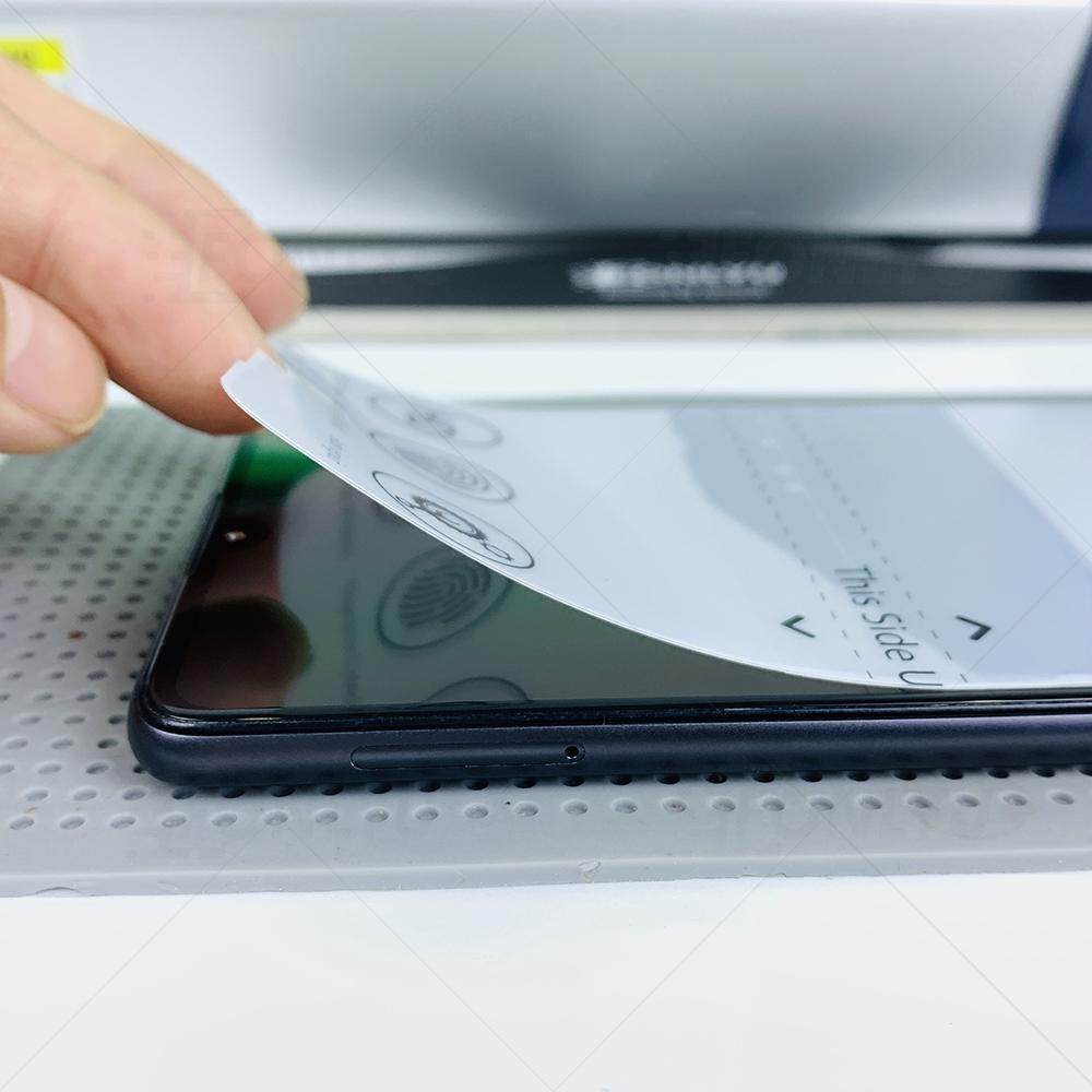 Magnetic Privacy Screen Protec - Anti Blue Light Film のレビューと価格